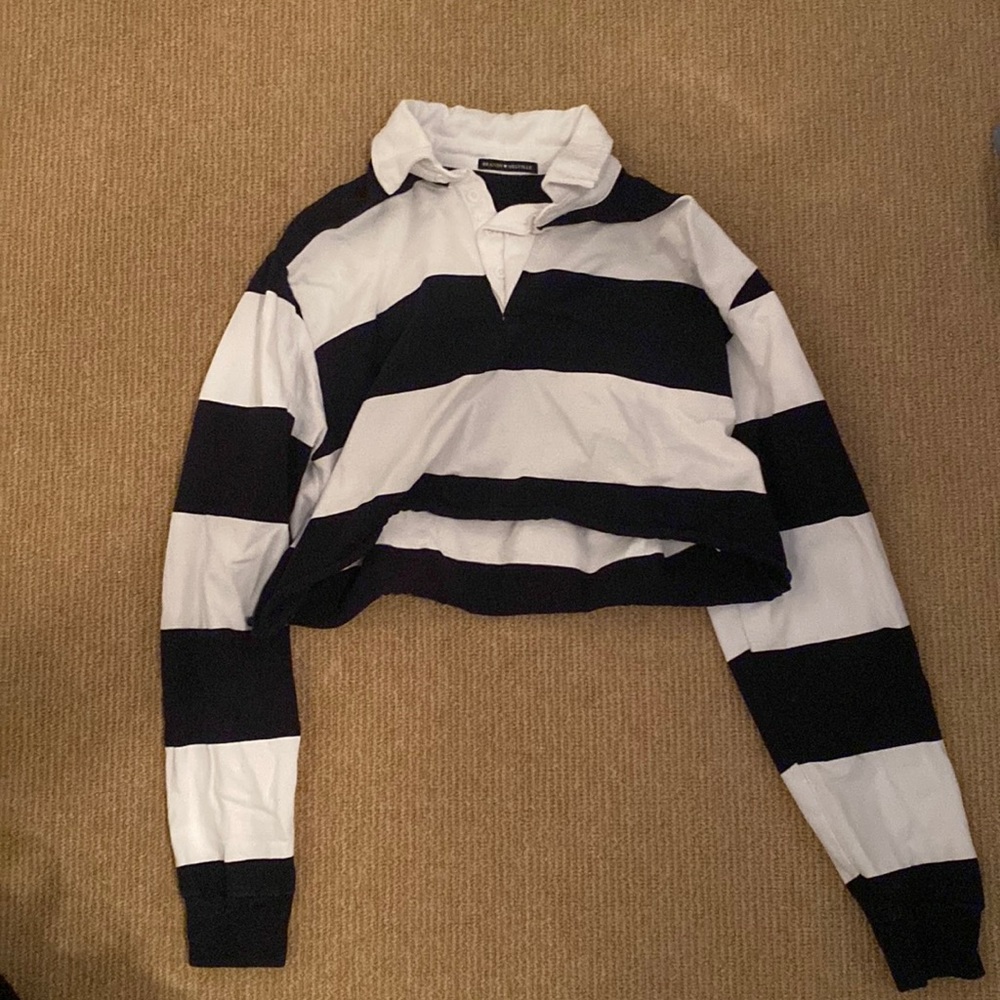 Brandy Melville Cropped Rugby Top.